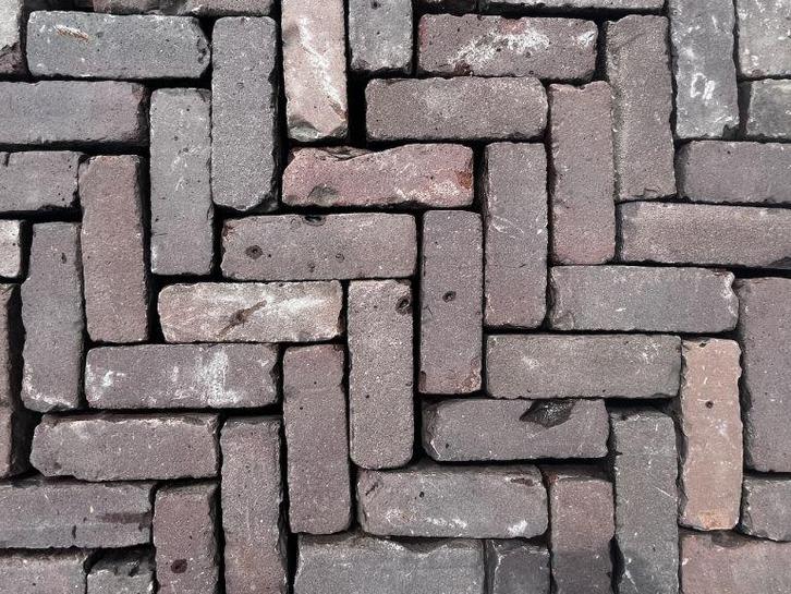Oude gebakken dikformaten Berlijn (op pallets), Tuin en Terras, Tegels en Klinkers, Keramiek, Ophalen of Verzenden