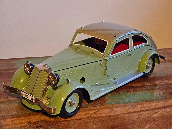 Märklin - Limousine 19031 met Federwerksantrieb, unieke, Antiek en Kunst, Antiek | Speelgoed