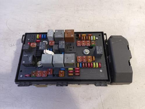 Zekeringkast Opel Zafira Tourer C 1.4 13446205 13449205, Auto-onderdelen, Elektronica en Kabels, ARN erkend, Stiba lid, Erkend duurzaam