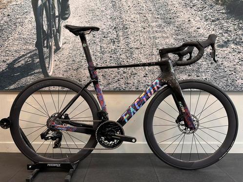 Factor ostro V.A.M 2.0 Sram Force AANBIEDING, Fietsen en Brommers, Fietsen | Racefietsen, Heren, Nieuw, Carbon, 53 tot 57 cm, Meer dan 20 versnellingen