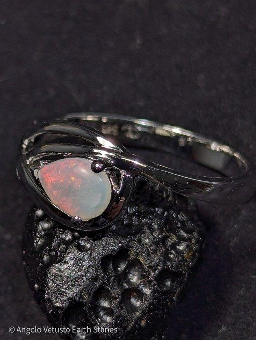 2,25 g - 925 zilveren ring, met natuurlijke precious Coober, Verzamelen, Mineralen en Fossielen