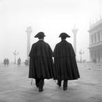 Cameraphoto Epoche/Vittorio Pavan - Nebbia, carabinieri tra, Antiek en Kunst