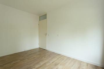 Kamer te huur, Almere beschikbaar voor biedingen