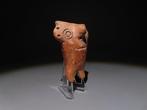 Vicus, Peru Terracotta Figuur. 400-800 n.Chr. 6,1 cm hoog., Verzamelen