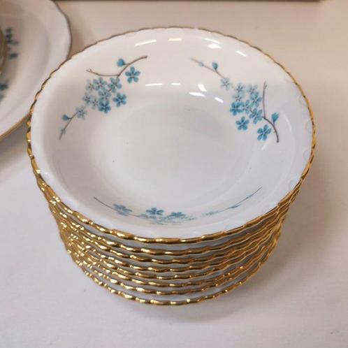 Ateliers France Porcelaine - Tafelservies (19) - Fijn, Antiek en Kunst, Antiek | Meubels | Tafels