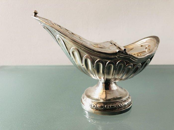 Fin 18 éme.......... - Wierookvat - Zilver - Navette van, Antiek en Kunst, Antiek | Goud en Zilver