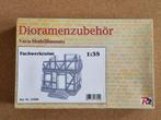 R2 13304 Fachwerkruine 1:35, Hobby en Vrije tijd, Modelbouw | Figuren en Diorama's, Verzenden, Nieuw