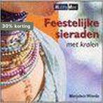 Feestelijke sieraden met kralen / Hobby Mee 9789058774149, Boeken, Verzenden, Zo goed als nieuw, M. Wierda