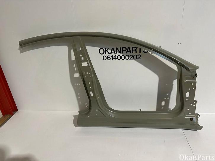 Tesla Model 3 Rechter A-stijl B-stijl dorpel Rechts, Auto-onderdelen, Carrosserie en Plaatwerk, Gebruikt, Rechts, Ophalen