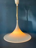 Mid Century White Space Age Witch Hat Pendant Lamp, Huis en Inrichting, Lampen | Hanglampen, Ophalen of Verzenden, Nieuw