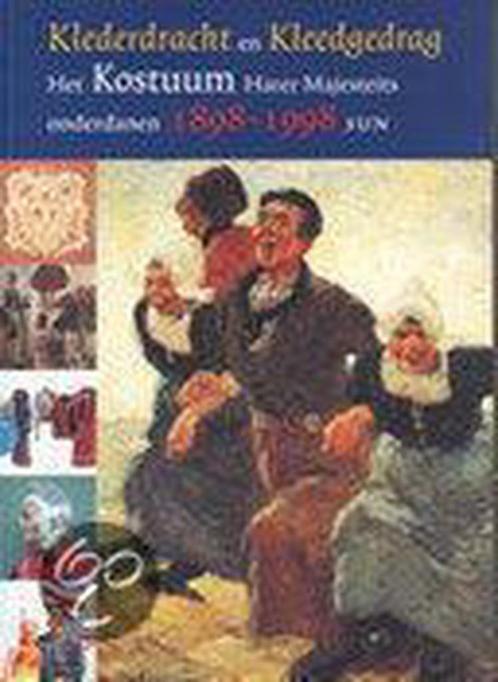 KLEDERDRACHT EN KLEEDGEDRAG 9789061686477, Boeken, Overige Boeken, Zo goed als nieuw, Verzenden