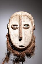 Muminia-masker - Legaal - DR Congo