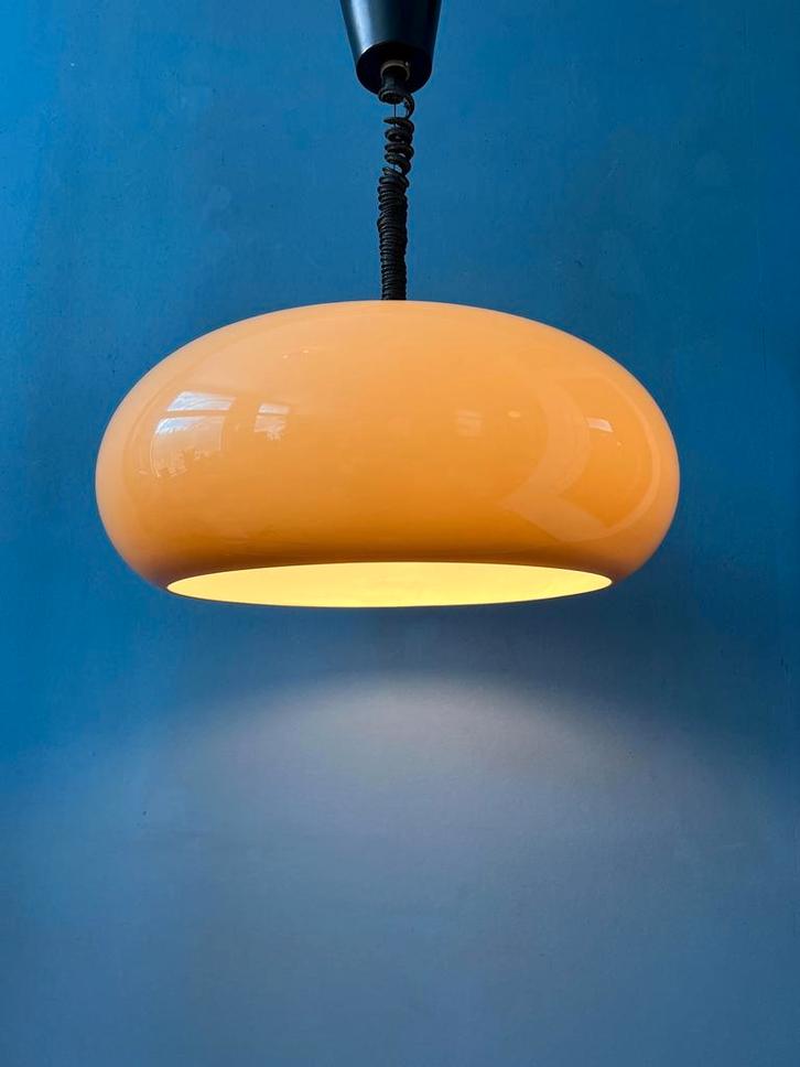 Space Age UFO Mushroom Plexiglass Suspension Pendant Lamp, Huis en Inrichting, Lampen | Hanglampen, Ophalen of Verzenden