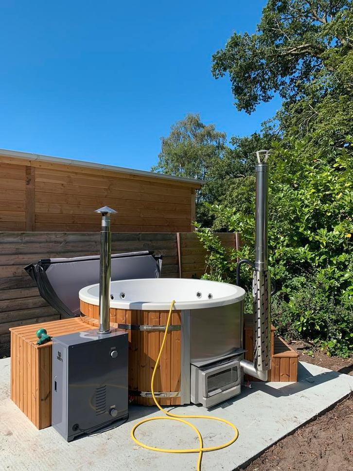 Luxe Hottubs – Direct Leverbaar met diesel kachel!, Tuin en Terras, Bubbelbaden en Hottubs, Nieuw, Ophalen