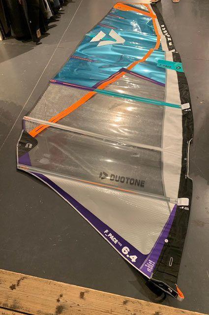 Duotone F - Pace 2021 - 5.8, Watersport en Boten, Windsurfen, Zeil, Gebruikt, Ophalen of Verzenden