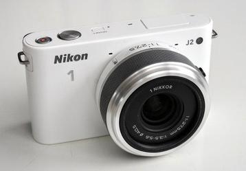 Nikon 1 J2 + 11-27,5 mm nikkor lens (als nieuw!); beschikbaar voor biedingen