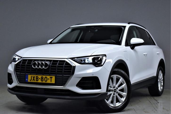 Zakelijke Lease |  Audi Q3 45 TFSI e 245pk Advanced edition, Auto's, Audi, Dealer onderhouden, Lease, Zwart, Automaat, SUV of Terreinwagen