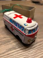 Modern speelgoed - Blikken speelgoed - Ambulance Car