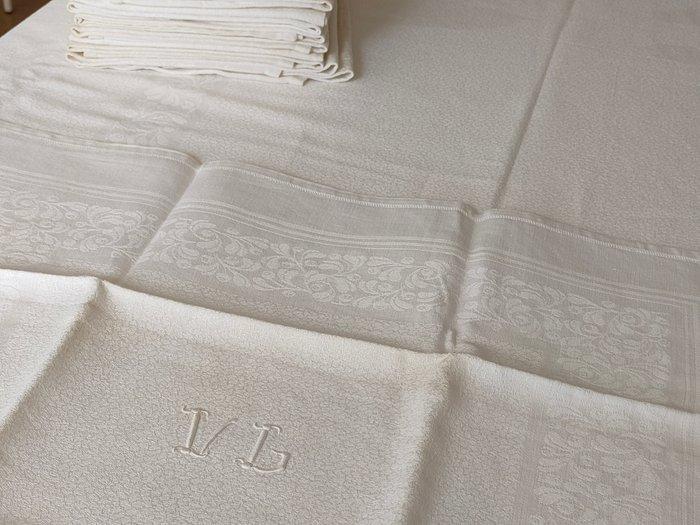 Tafelkleed (17) - 395 cm - 153 cm - Tafelkleed met 16, Antiek en Kunst, Antiek | Kleden en Textiel