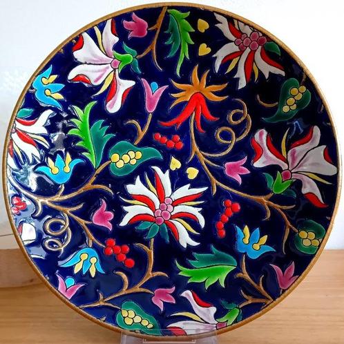 Longwy - Bord - Décor floral japonisant - Aardewerk en, Antiek en Kunst, Kunst | Designobjecten