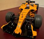 Minichamps 1:18 - Model raceauto - Team McLaren Mercedes, Hobby en Vrije tijd, Modelauto's | 1:5 tot 1:12, Nieuw