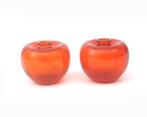 Twee oranje persglazen,A.D. Copier, Glasfabriek Leerdam