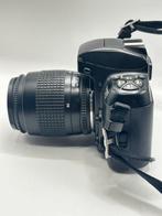 Nikon F-601 Quartz Date + AF Nikkor 35–80mm f/4–5.6 D, Nieuw