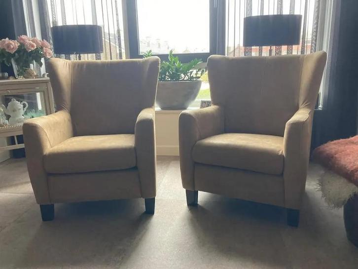 Set van 2 leren oorfauteuils met houten poten - bruin leer, Huis en Inrichting, Fauteuils, Nieuw, Leer, Ophalen of Verzenden