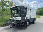 ( Locatie Nijkerk ) Veegmachine, Ravo, 580 Euro 5, 2013, Tuin en Terras, Nieuw