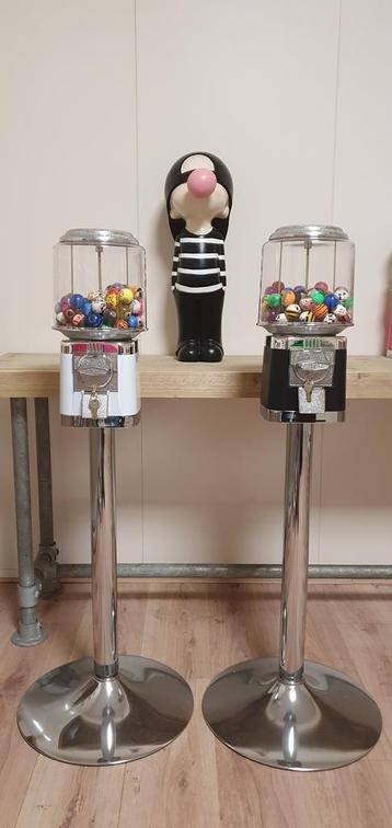 Kauwgomballen stuiterballen capsules vending automaten beschikbaar voor biedingen