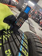 215/50/19 93Y CONTINENTAL/BRIDGESTONE 7,4MM PROFIEL 4X, All Season, Band(en), Personenwagen, Ophalen