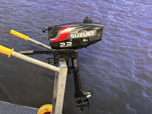 “ Suzuki 2.2 pk buitenboordmotor | Uniek is nog als nieuw “, Watersport en Boten, Buiten- en Binnenboordmotoren, Buitenboordmotor
