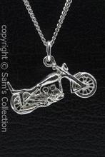 Zilveren Amerikaanse motor met recht stuur ketting hanger, Sieraden, Tassen en Uiterlijk, Verzenden, Nieuw