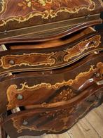 Hoog dressoir - Hout, Antiek en Kunst