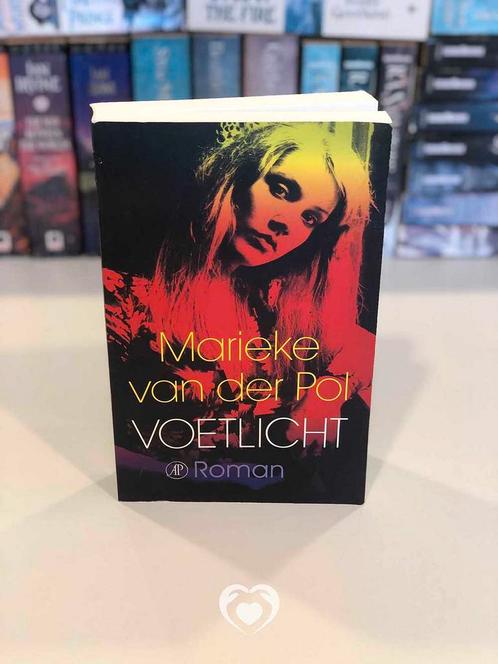 Voetlicht [nofam.org], Boeken, Romans