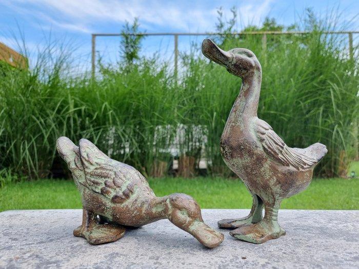 Beeldje - Couple of ducks - IJzer, Antiek en Kunst, Curiosa en Brocante