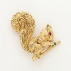 Broche - 14 karaat Geel goud - Robijn & Smaragd, Sieraden, Tassen en Uiterlijk, Antieke sieraden