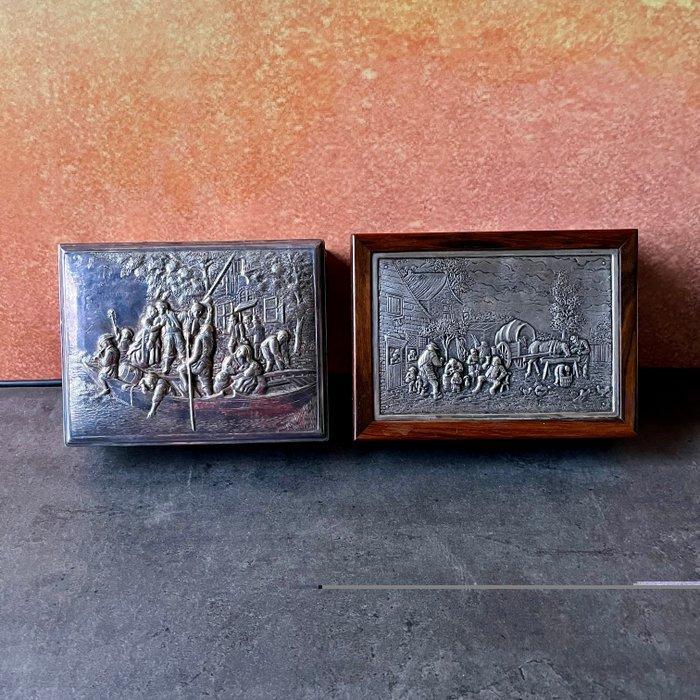 Hooijkaas - Zonder Minimumprijs - Sigarendoos (2) -, Verzamelen, Rookartikelen, Aanstekers en Luciferdoosjes