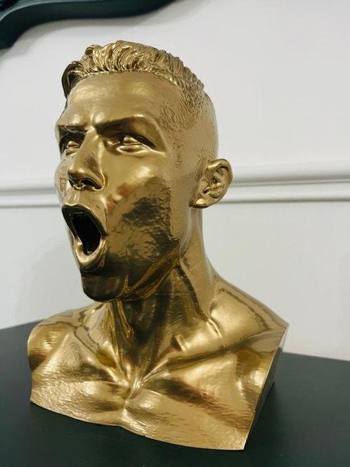 Pythia(1993) - Buste, Cr7 Golden Boy - 25 cm - Plastic -, Verzamelen, Overige Verzamelen