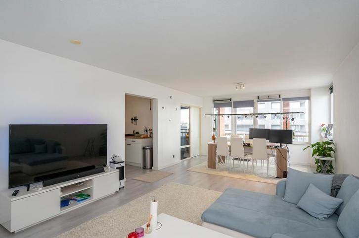 Appartement te huur 3 kamers, Almere, Huizen en Kamers, Huizen te huur, Direct bij eigenaar, Almere, Appartement