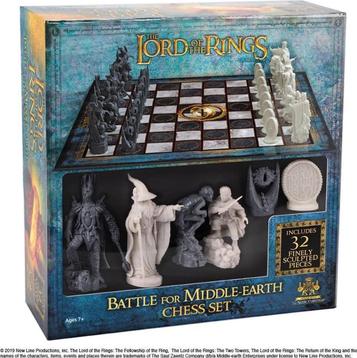Lord of the Rings - Battle for Middle Earth Chess Set | The