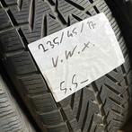 2 x Vredestein Wintrac Xtreme 235-45-17 Winterbanden 5,5mm, Gebruikt, 17 inch, 235 mm, Band(en)