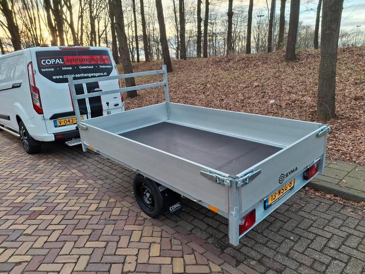 NIEUW uit voorraad: Syma plateauwagen 260x156cm - 1350kg, Auto diversen, Aanhangers en Bagagewagens, Nieuw, Ophalen