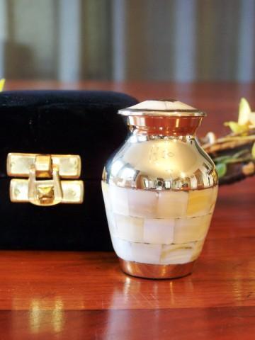 mini urn | brons | urn | uitverkoop | aanbieding | crematie, Huis en Inrichting, Overige Huis en Inrichting, Nieuw, Ophalen of Verzenden