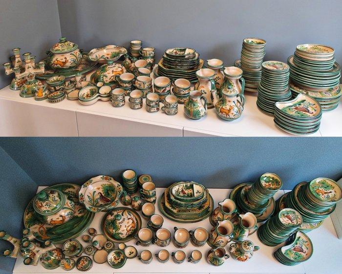 Ceramica de la Cal - De la Cal - Tafelservies (119) -, Antiek en Kunst, Antiek | Meubels | Tafels