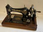 Singer 28k (1909) Naaimachine - IJzer, Hout, gietijzer