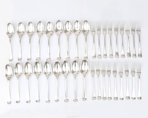 Achttien dinervorken en achttien dinerlepels, Groningen, Antiek en Kunst, Antiek | Goud en Zilver