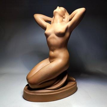 László Donáth - sculptuur, Art Deco Female Nude Large beschikbaar voor biedingen
