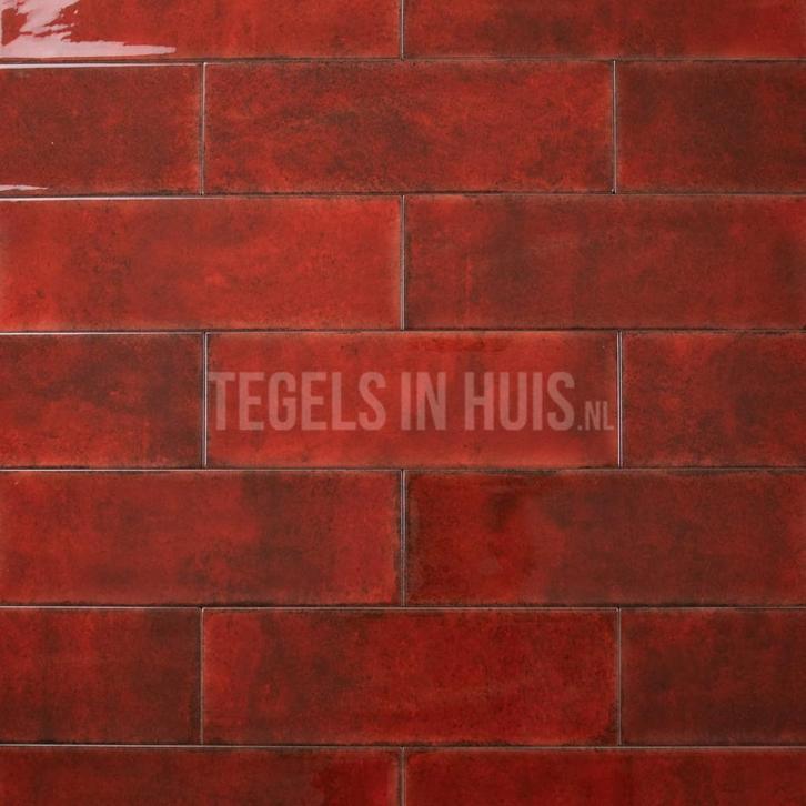 Wandtegel titan ruby rood glans 10x30 wandtegel, Doe-het-zelf en Verbouw, Tegels, Wandtegels, Nieuw, 10 m² of meer, Keramiek, Ophalen
