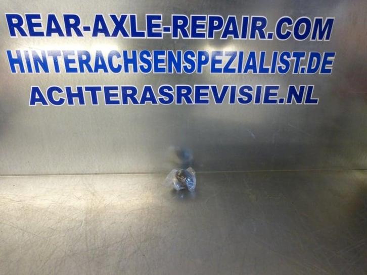 Naafdop Opel Agila A, Suzuki Wagon R plus (Achteras), Auto-onderdelen, Remmen en Aandrijving, Nieuw, Opel, Suzuki, Verzenden